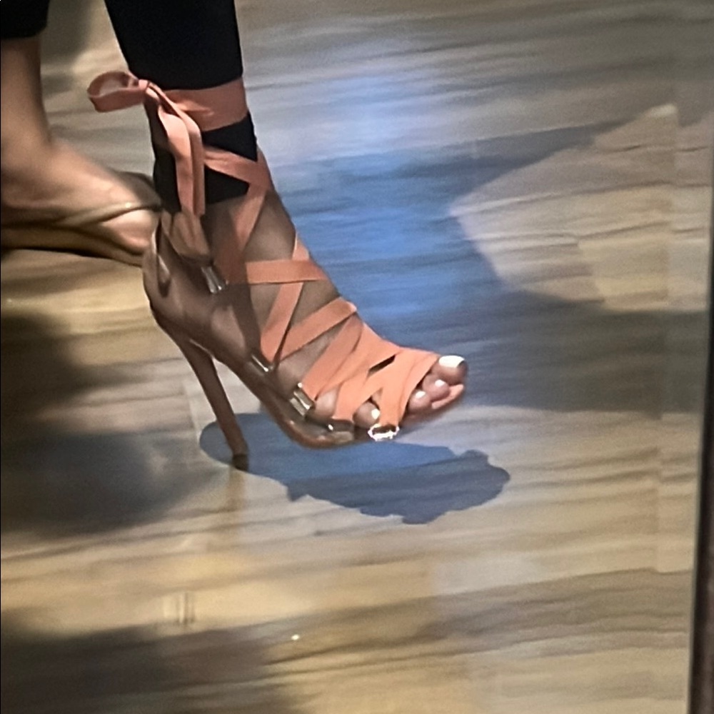 ((NEW)) Baby pink strappy heels 6.5